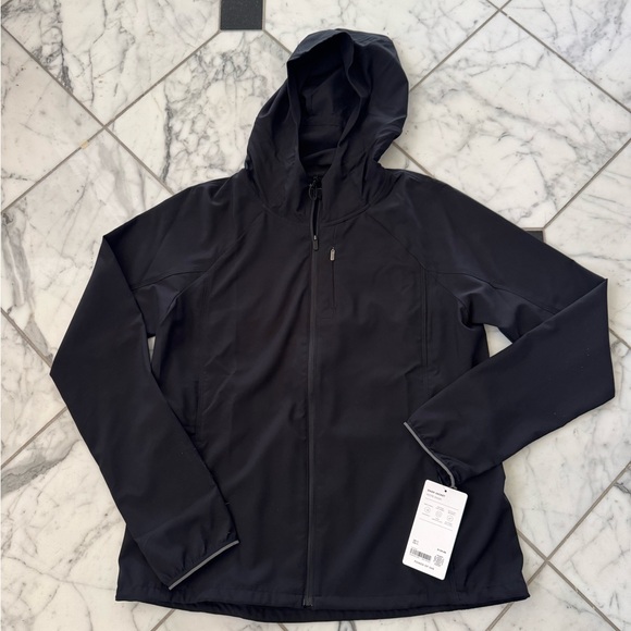 Athleta Black Dash Windbreaker Jacket size M. NWT - Picture 1 of 4
